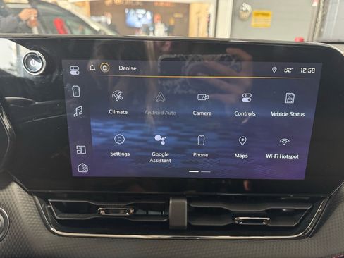 Used 2025 Chevrolet Equinox RS w/ Safety and Technology Package image 21