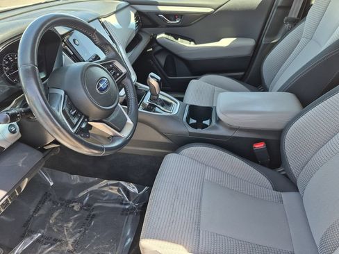 Used 2022 Subaru Outback Premium AWD/4WD image 11
