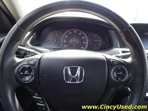 Used 2013 Honda Accord Sport image 20