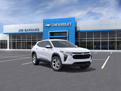 New 2026 Chevrolet Trax LS w/ LS Convenience Package FWD image 1