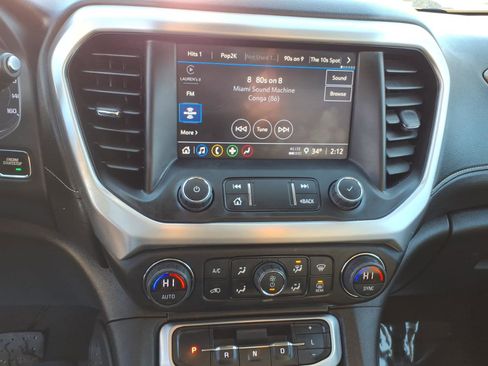 Used 2023 GMC Acadia SLE w/ Driver Convenience Package image 20