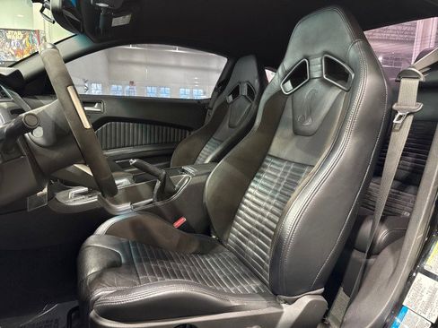 Used 2013 Ford Mustang Shelby GT500 image 9