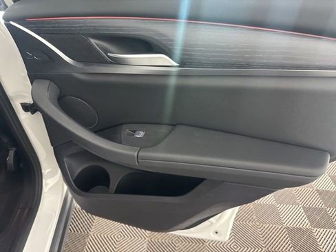 Used 2022 BMW X3 xDrive30i w/ Convenience Package image 27