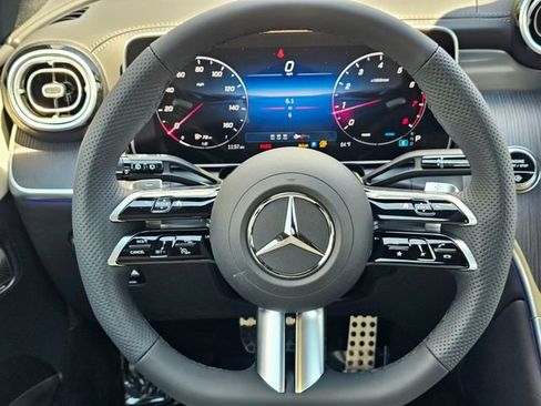 New 2026 Mercedes-Benz GLC 300 4MATIC image 30