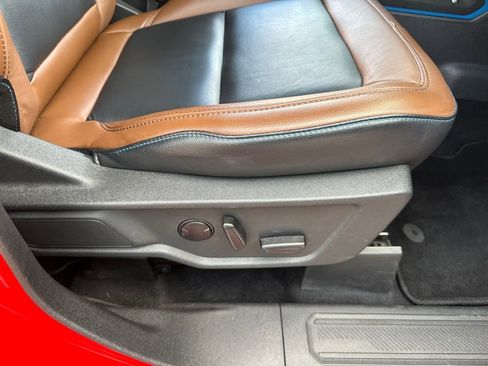 Certified 2023 Ford Bronco Outer Banks w/ Sasquatch Package image 30