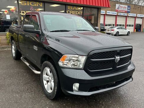Used 2015 RAM 1500 Express image 3