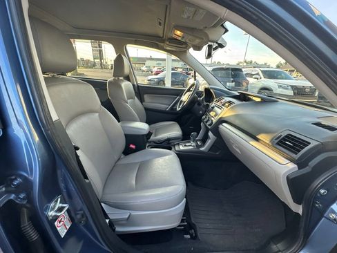 Used 2015 Subaru Forester 2.5i Limited AWD/4WD image 12