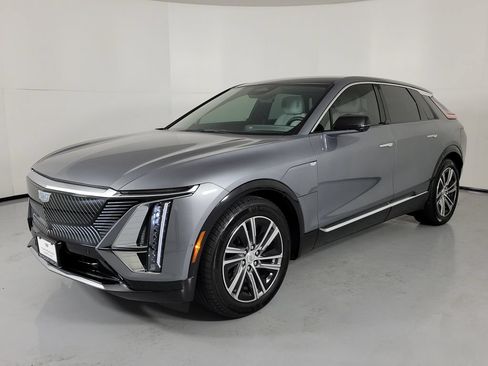 Certified 2023 Cadillac Lyriq 2WD image 2