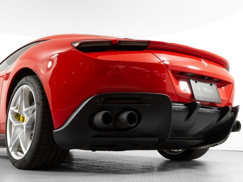 Certified 2021 Ferrari Roma image 16