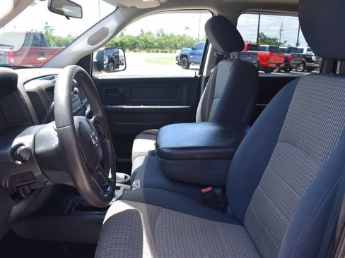 Used 2012 RAM 2500 ST w/ Chrome Appearance Group AWD/4WD image 8