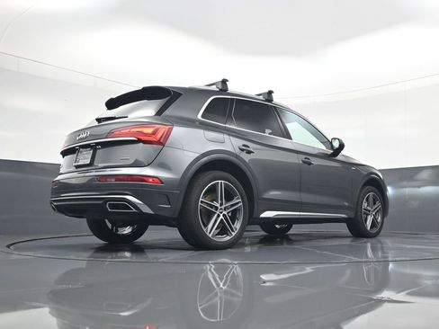 Used 2021 Audi Q5 e Premium Plus w/ Premium Plus Package image 22