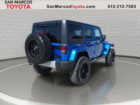 Used 2015 Jeep Wrangler Unlimited Sahara image 5