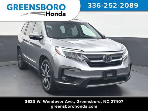 Certified 2019 Honda Pilot Touring image 1