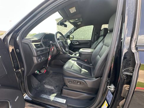 Used 2021 Chevrolet Tahoe Z71 w/ Rear Media and Nav Package AWD/4WD image 11