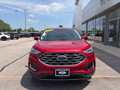 Used 2021 Ford Edge Titanium AWD/4WD image 3