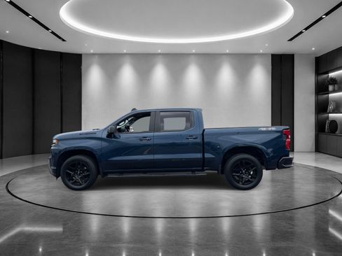 Certified 2022 Chevrolet Silverado 1500 RST w/ LPO, Blackout Package AWD/4WD image 3