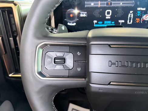 Used 2024 GMC Hummer EV 2X image 26