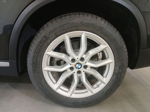 Used 2023 BMW X5 xDrive40i w/ Premium Package AWD/4WD image 14