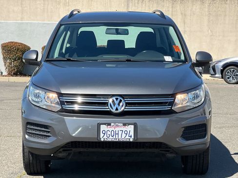 Used 2017 Volkswagen Tiguan Limited w/ Premium Package FWD image 10
