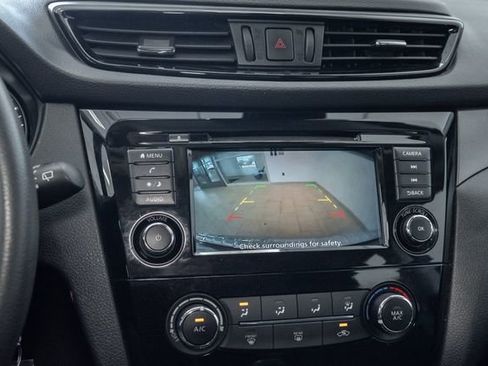Used 2020 Nissan Rogue Sport S AWD/4WD image 14