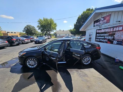 Used 2015 Hyundai Sonata Limited w/ Option Group 06 FWD image 24