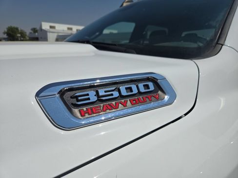 Used 2024 RAM 3500 Big Horn w/ Protection Group AWD/4WD image 19