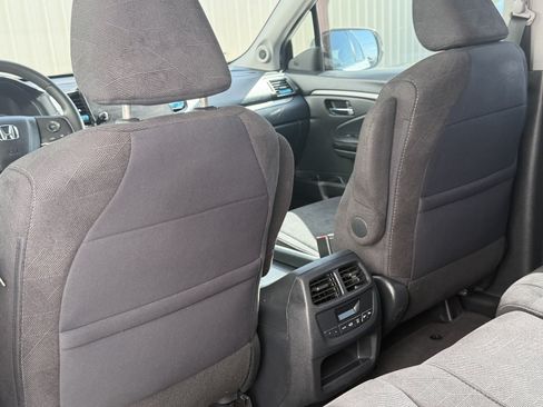 Used 2020 Honda Pilot EX image 19