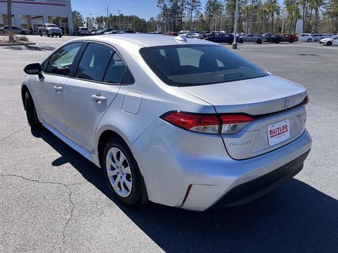 Certified 2026 Toyota Corolla LE image 3