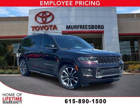 Used 2023 Jeep Grand Cherokee L Overland w/ Advanced Protech Group III AWD/4WD image 1