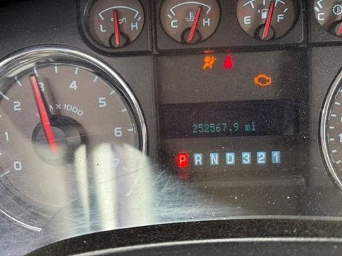 Used 2010 Ford F150 XLT AWD/4WD image 9