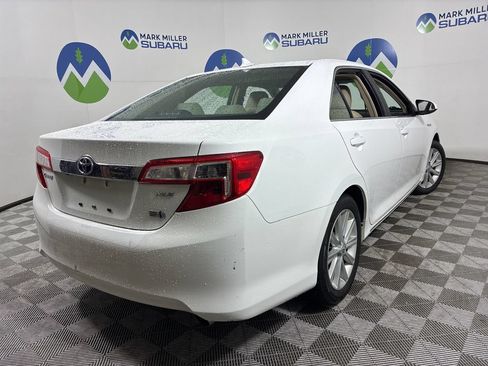 Used 2012 Toyota Camry XLE w/ Leather Pkg FWD image 10