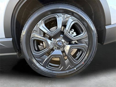 New 2025 Subaru Ascent Bronze Edition image 9