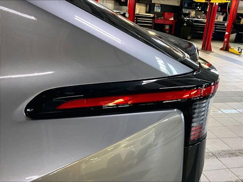 Used 2024 Toyota bZ4X XLE w/ Weather Package image 34