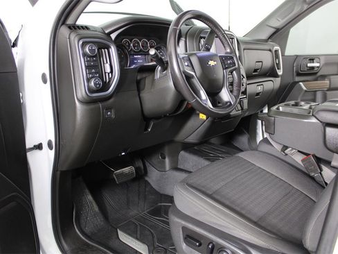 Used 2021 Chevrolet Silverado 2500 LT w/ Fleet Comfort Package image 21