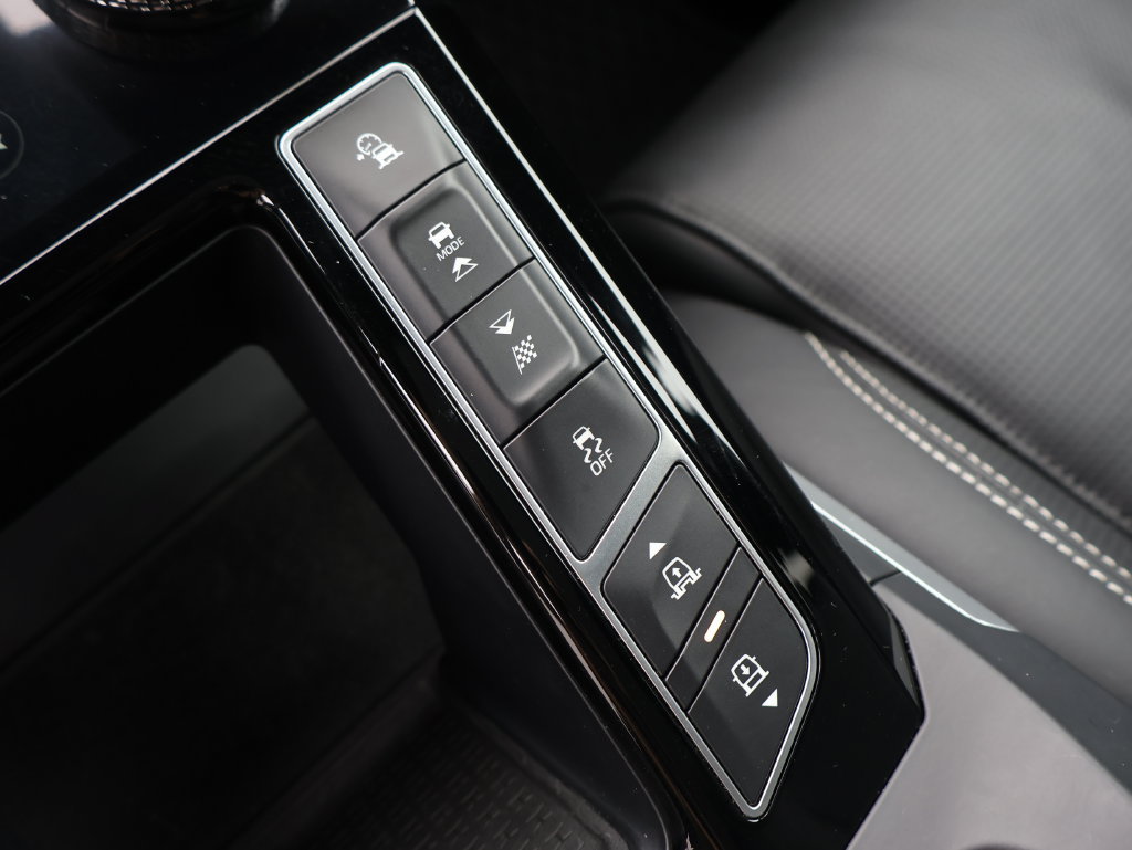 Used 2020 Jaguar I-PACE SE AWD/4WD image 23