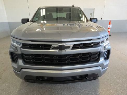 Used 2024 Chevrolet Silverado 1500 RST AWD/4WD image 8