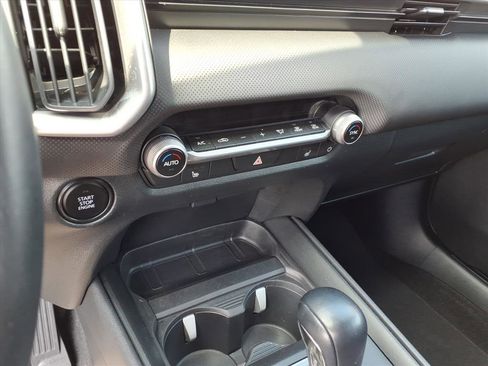 Used 2025 MAZDA CX-50 AWD 2.5 S w/ Preferred Package image 13