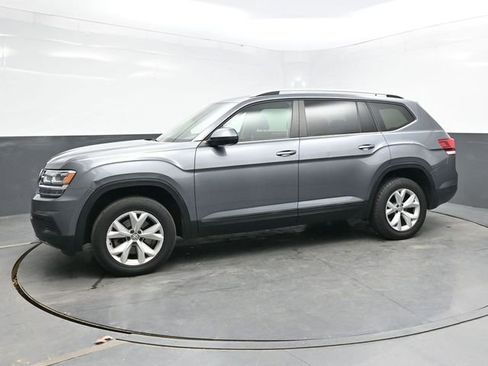 Used 2018 Volkswagen Atlas Launch Edition image 3