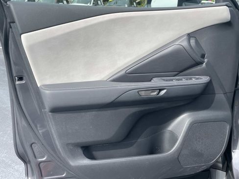 Used 2025 Lexus TX 350 AWD w/ Technology Package image 16