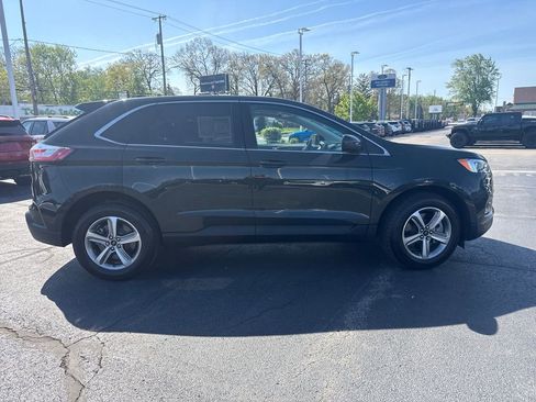 Used 2023 Ford Edge SEL w/ Convenience Package AWD/4WD image 6