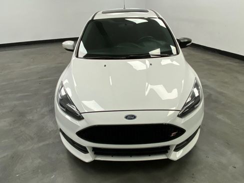 Used 2016 Ford Focus ST FWD image 9