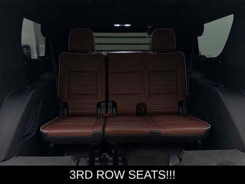 Used 2023 GMC Yukon Denali Ultimate w/ LPO, Floor Liner Package AWD/4WD image 14