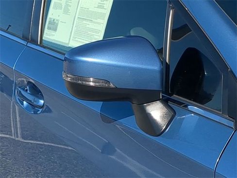 Used 2021 Subaru Crosstrek 2.5i Limited w/ Moonroof Package 1 image 12