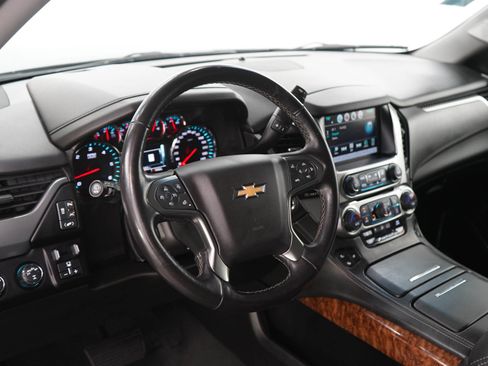 Used 2019 Chevrolet Tahoe Premier w/ RST 6.2L Performance Edition AWD/4WD image 21