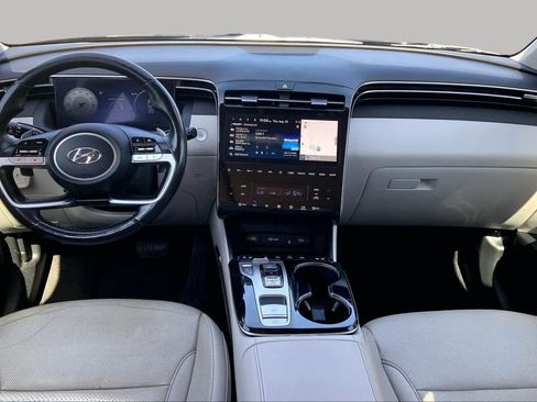 Used 2024 Hyundai Tucson Limited AWD/4WD image 16