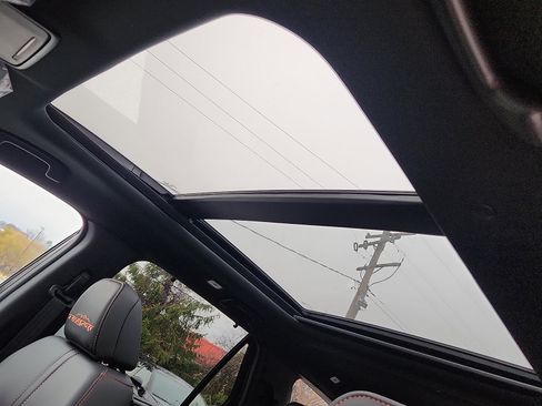 New 2025 Honda Pilot TrailSport image 10