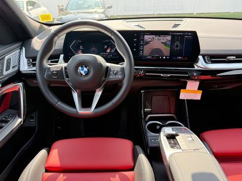 Used 2025 BMW X2 xDrive28i w/ Convenience Package AWD/4WD image 13