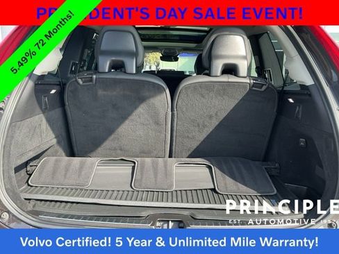Certified 2023 Volvo XC90 B6 Core w/ Climate Package image 14