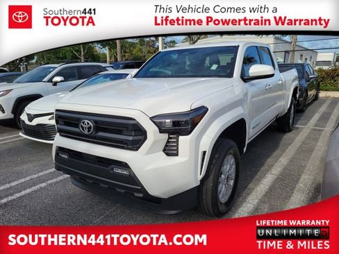 Used 2026 Toyota Tacoma SR5 image 1