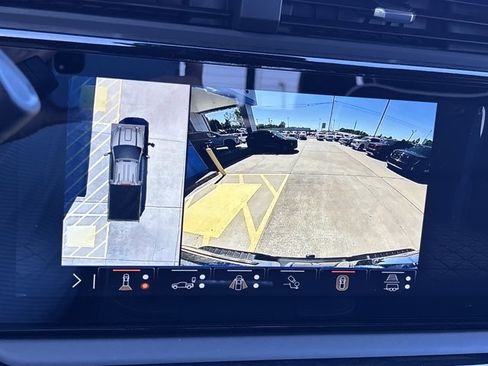 New 2026 GMC Sierra 2500 AT4X w/ LPO, Black Badging Package AWD/4WD image 41